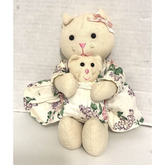 Cat Mom with Kitten Plush Toy Stuffed Animal 9.5” - Picture 9 of 9